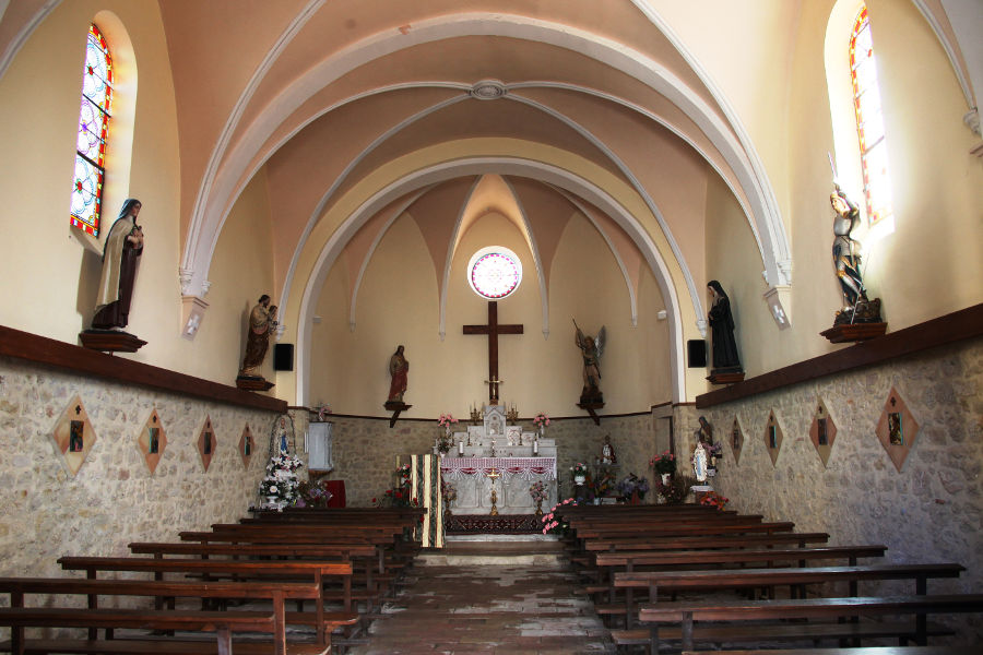 Intérieur de l'église de Tourtrol