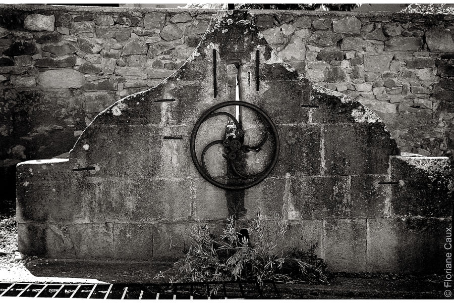 Fontaine d'Aigues-Vives