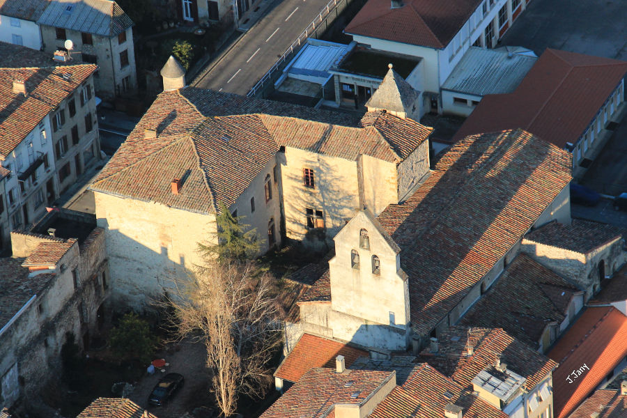 vue aérienne du "château vieux"