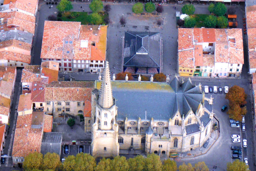 Ancienne cathdrale de Mirepoix, ayant fait l'objet de nombreuses restaurations au XIXe sicle