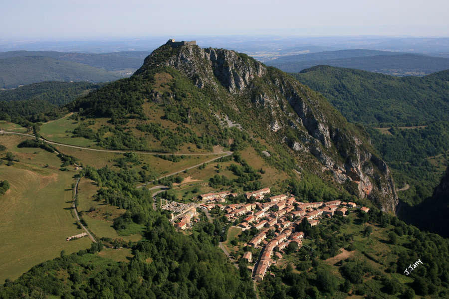 Vue aérienne de Montségur