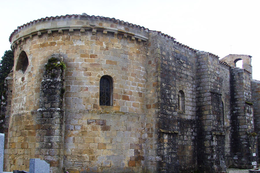 Chevet de l'glise Saint-Sernin de Bensa